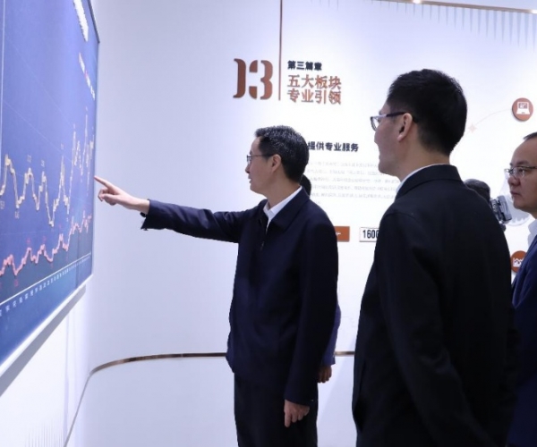 陳偉書記蒞臨調研平臺經濟發展工作